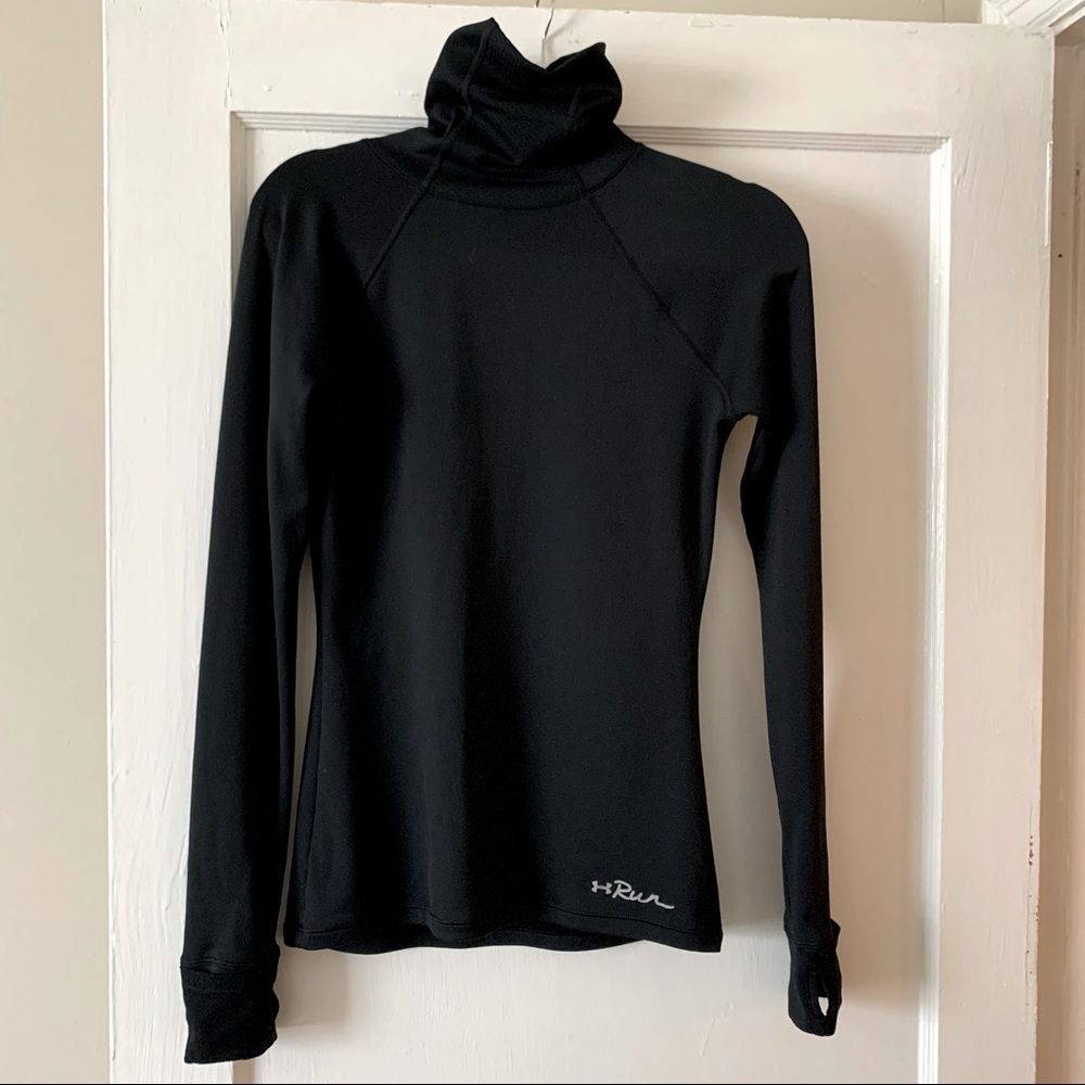 Under Armour Run Long Sleeve Turtleneck, Medium